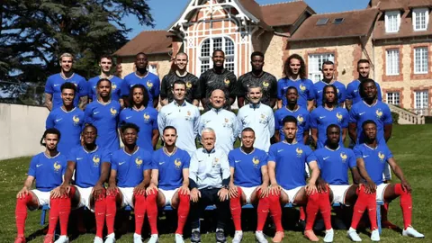 热刺2-0阿斯顿维拉补赛回顾：凯恩点球进球，维尼修斯再下一城