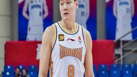 徐杰独木难支，阿姆斯进攻持续疲软